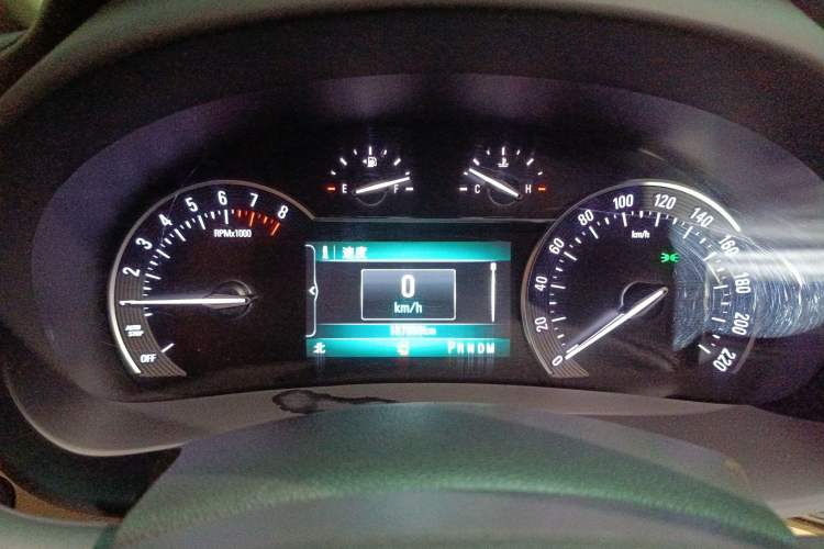 Used Buick GL8 2017 ES 28T Luxury Model China V Standard Instrument Cluster