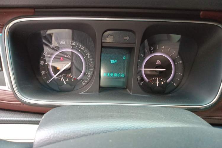 Used Buick GL8 2017 25S Luxury Version China V Standard Instrument Cluster
