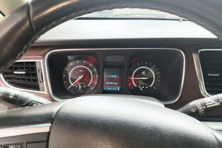 Used Buick GL8 2017 25S Luxury Version China V Standard Instrument Cluster