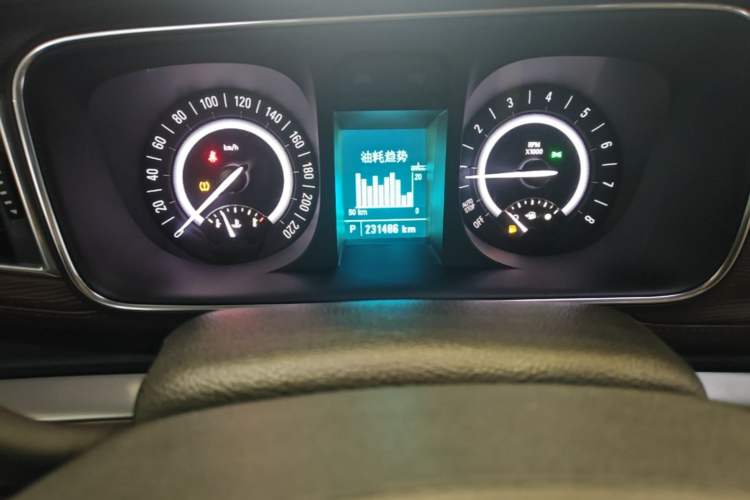 Used Buick GL8 2017 25S Comfort Version China V Standard Instrument Cluster