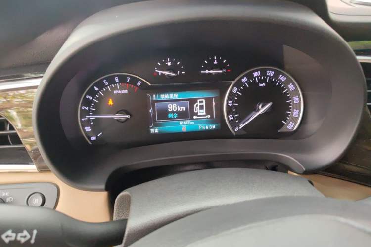 Used Buick GL8 2017 ES 28T Premium Version China V Standard Instrument Cluster