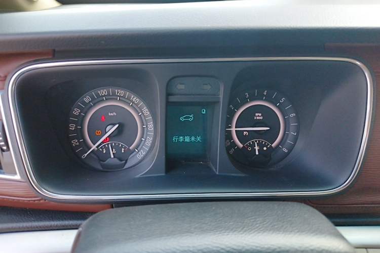 Used Buick GL8 2017 25S Comfort Version China V Standard Instrument Cluster
