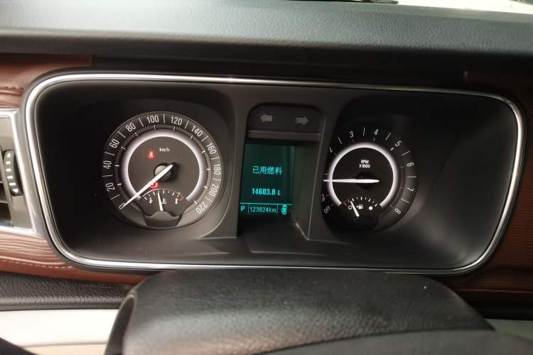 Used Buick GL8 2017 25S Comfort Version China V Standard Instrument Cluster