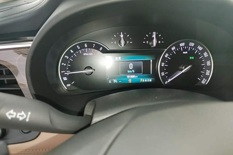 Used Buick GL8 2017 ES 28T Luxury Model China V Standard Instrument Cluster