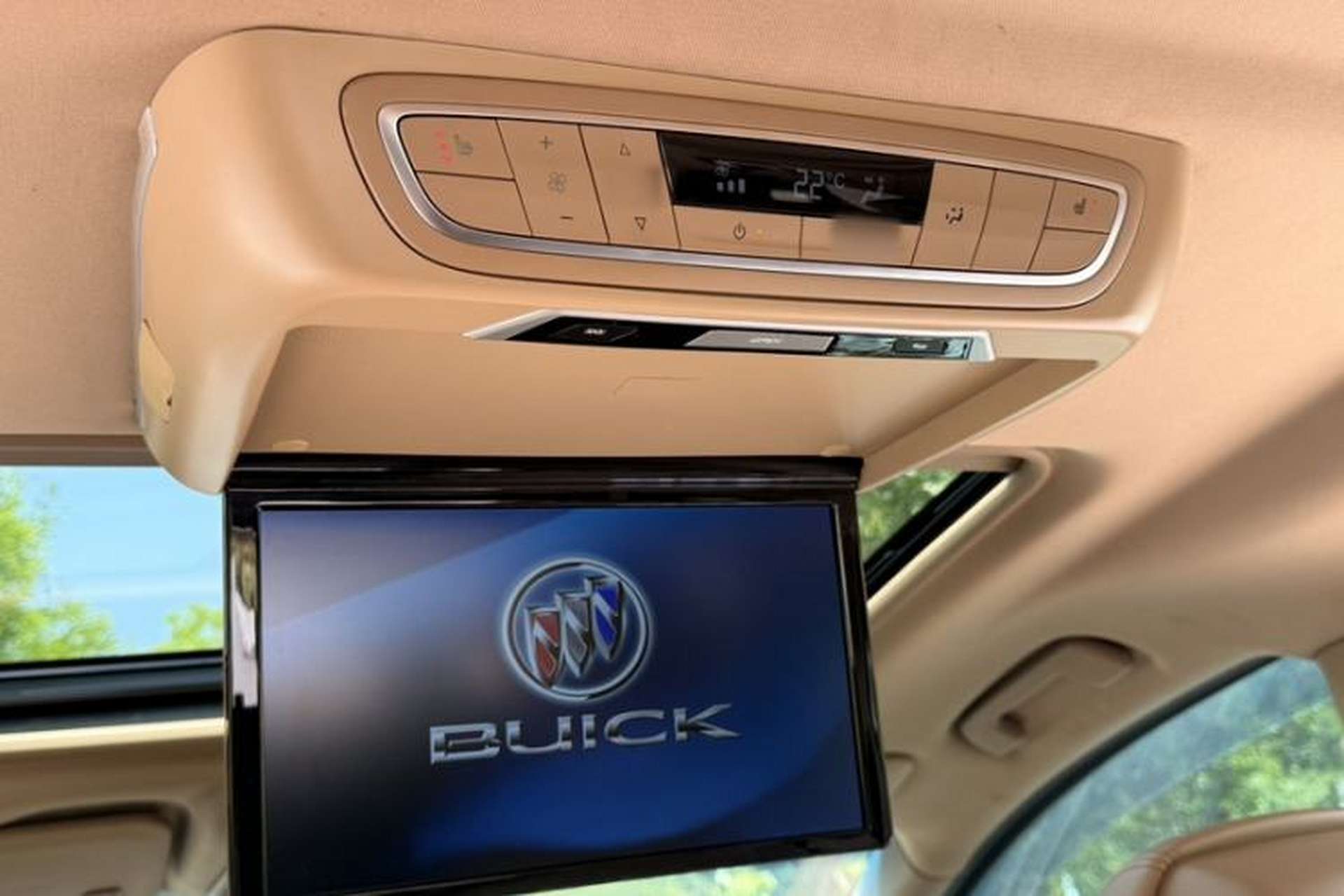 Used Buick GL8 2017 ES 28T Premium Version China V Standard Interior 2