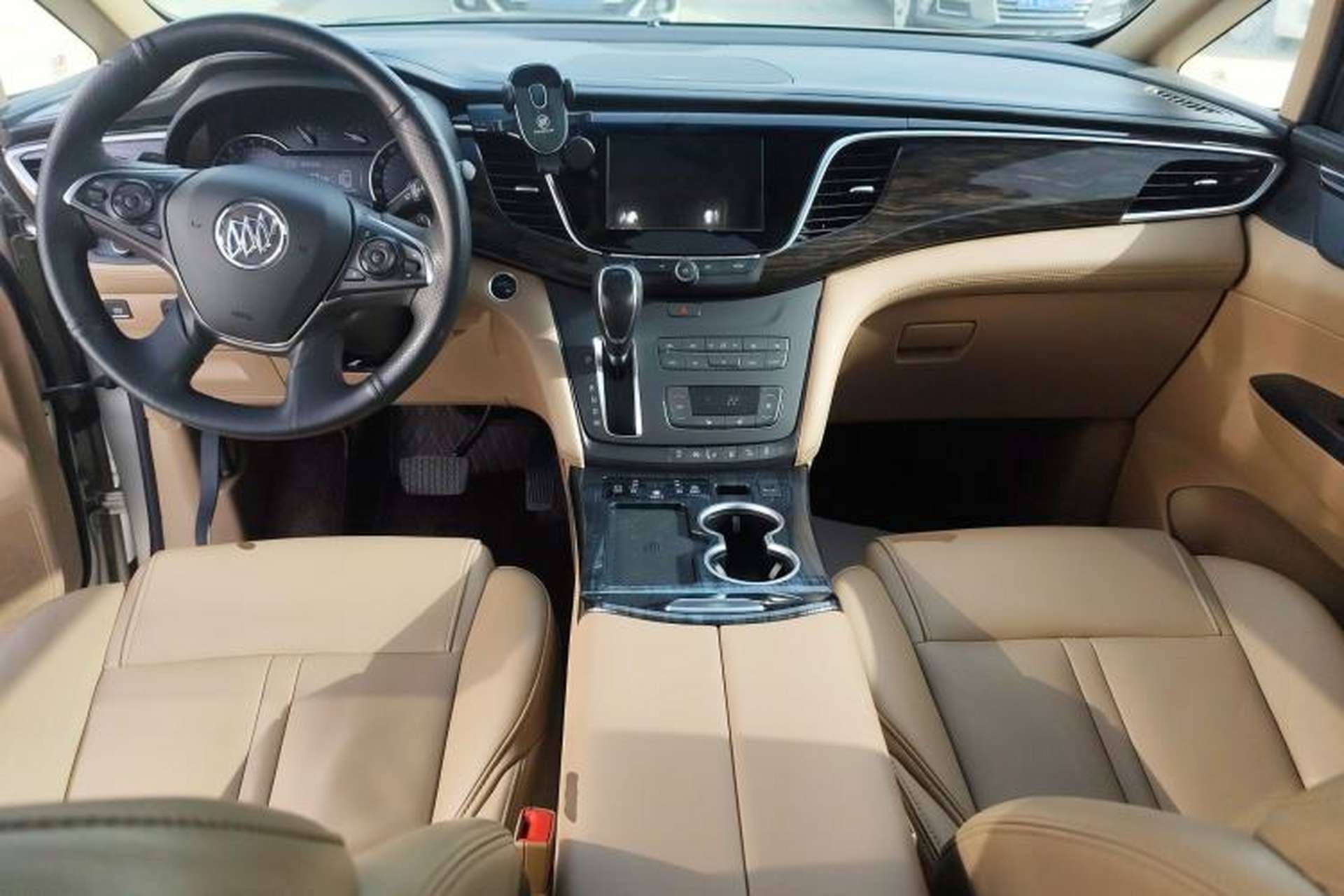 Used Buick GL8 2017 ES 28T Premium Version China V Standard Interior 2