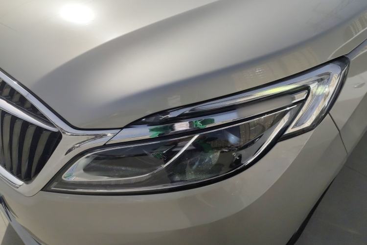 Used Buick GL8 2017 ES 28T Premium Version China V Standard Left Front Headlight