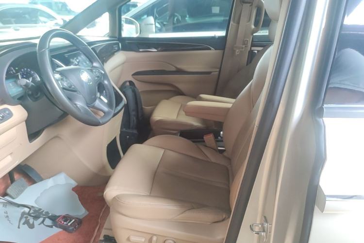 Used Buick GL8 2017 ES 28T Luxury Model China V Standard Left Front Seat