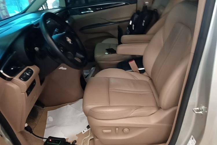 Used Buick GL8 2017 ES 28T Premium Version China V Standard Left Front Seat