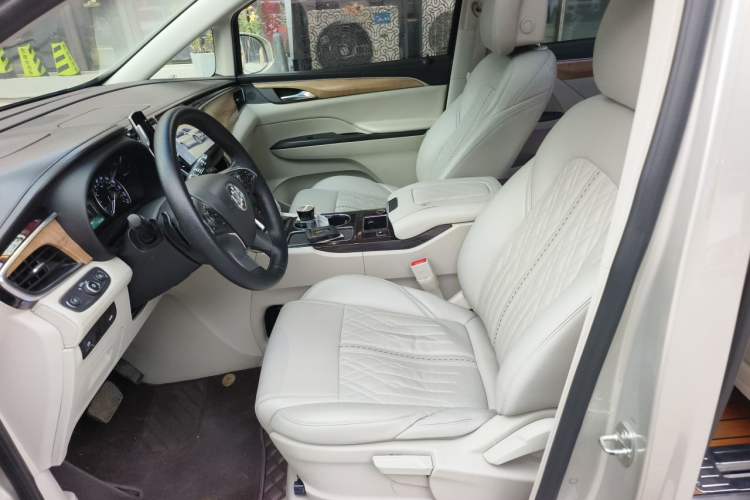 Used Buick GL8 2017 ES 28T Comfort Model China V Standard Left Front Seat