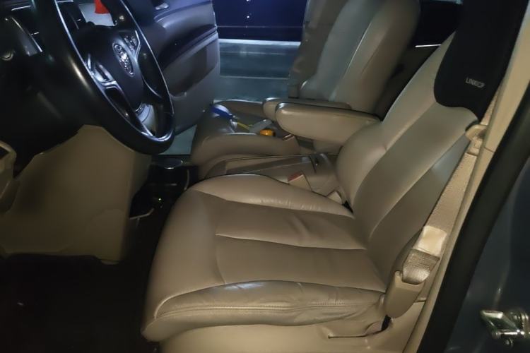 Used Buick GL8 2017 25S Prestige Version China V Standard Left Front Seat