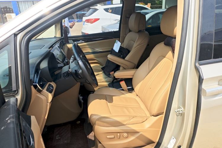 Used Buick GL8 2017 ES 28T Flagship Model China V Standard Left Front Seat