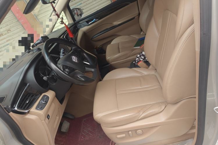 Used Buick GL8 2017 ES 28T Luxury Model China V Standard Left Front Seat