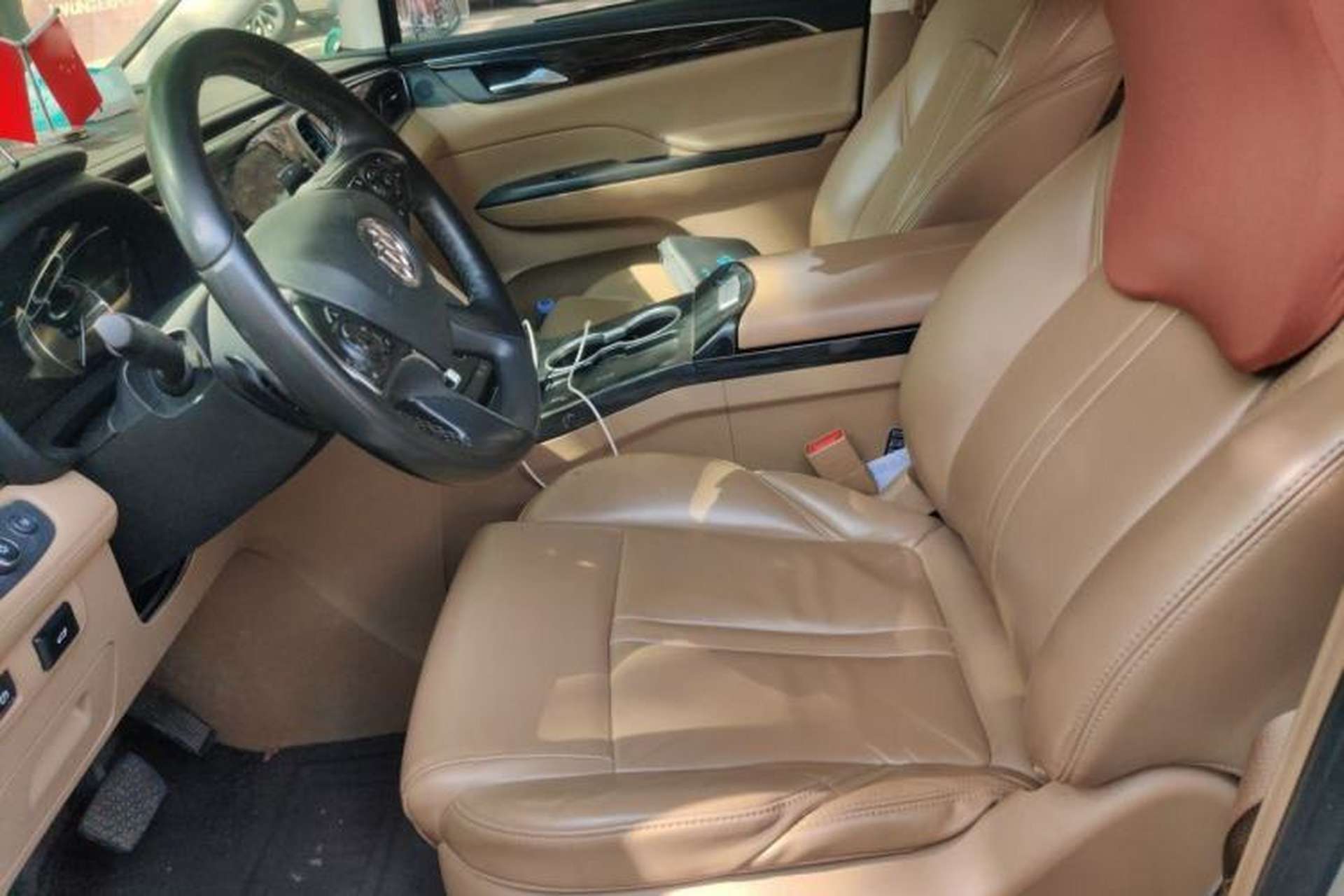 Used Buick GL8 2017 ES 28T Premium Version China V Standard Left Front Seat