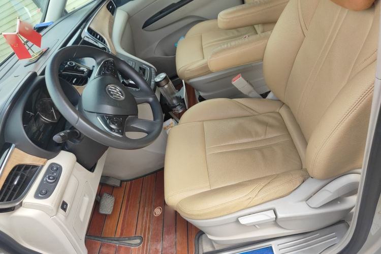 Used Buick GL8 2017 ES 28T Comfort Model China V Standard Left Front Seat