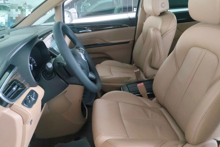Used Buick GL8 2017 ES 28T Premium Version China V Standard Left Front Seat