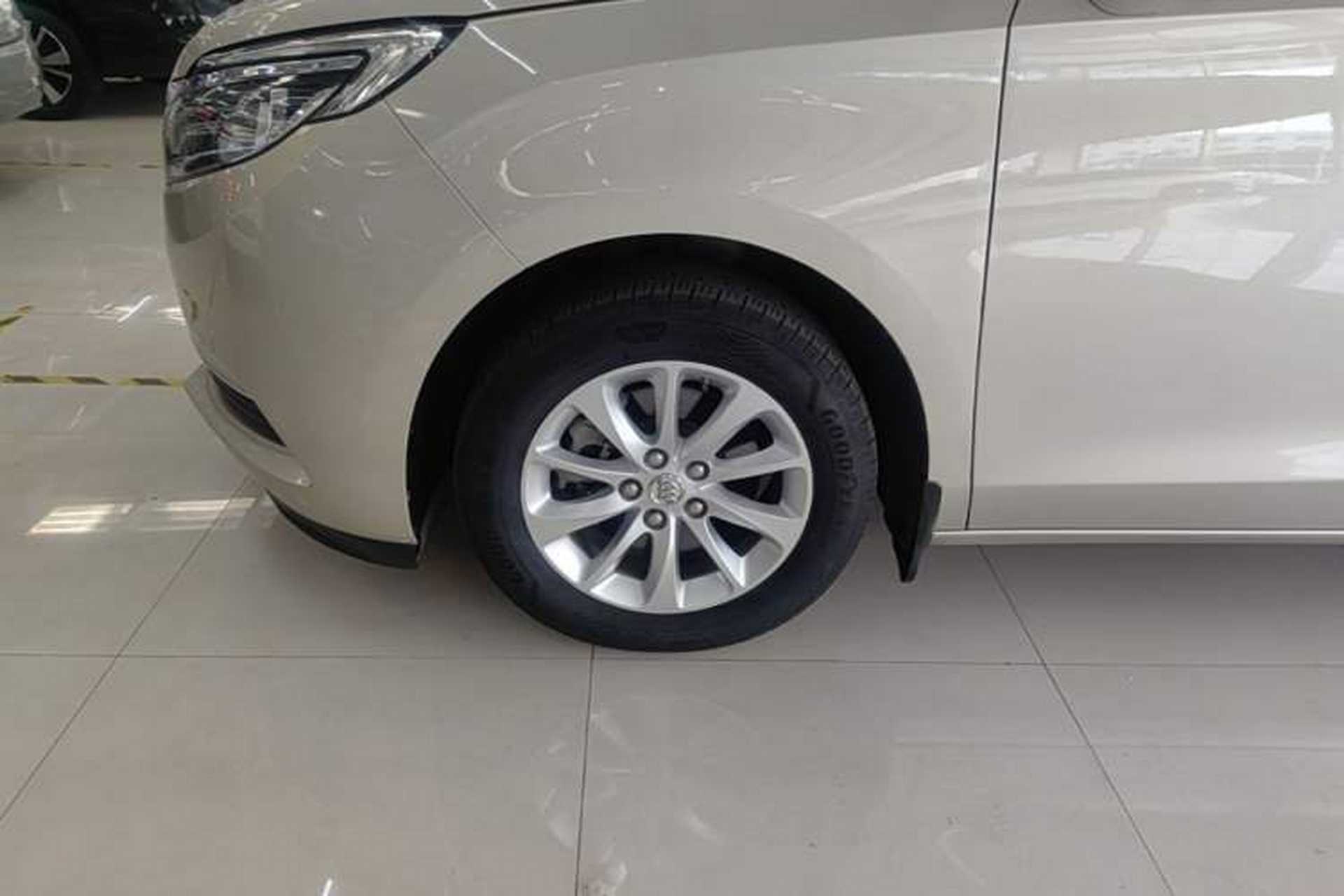 Used Buick GL8 2017 ES 28T Comfort Model China V Standard Left Front Wheel Hub