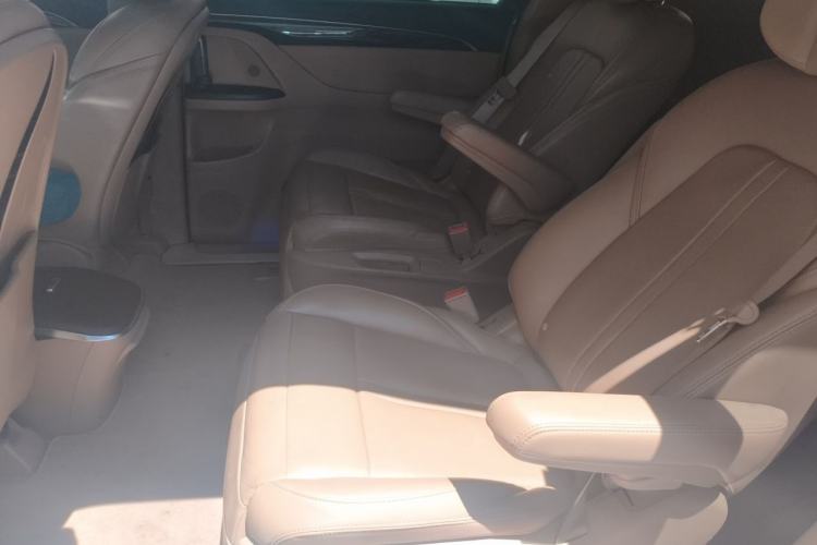Used Buick GL8 2017 ES 28T Luxury Model China V Standard Left Rear Seat