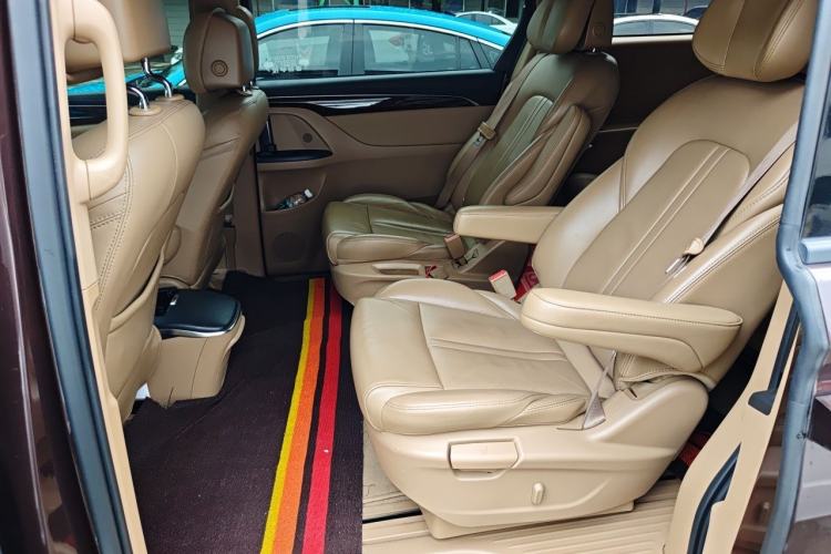 Used Buick GL8 2017 ES 28T Luxury Model China V Standard Left Rear Seat