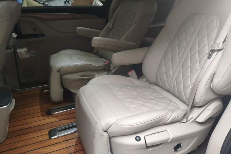 Used Buick GL8 2017 ES 28T Comfort Model China V Standard Left Rear Seat