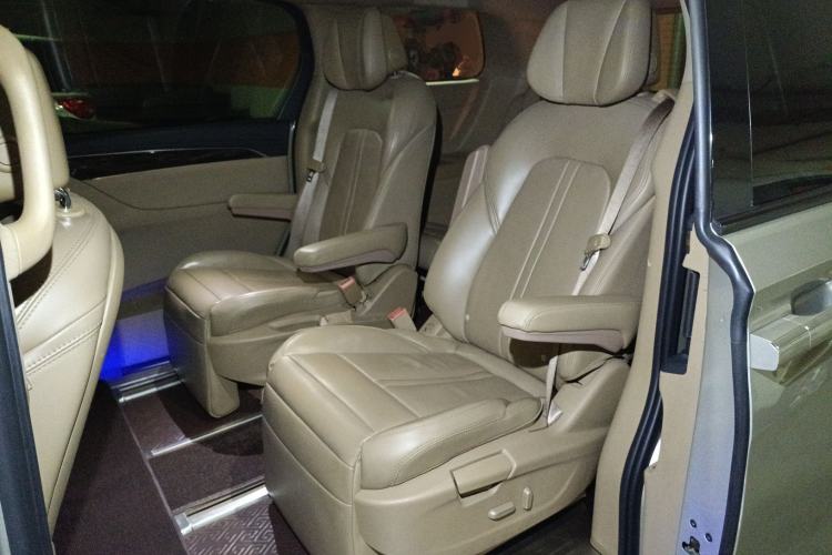 Used Buick GL8 2017 ES 28T Luxury Model China V Standard Left Rear Seat