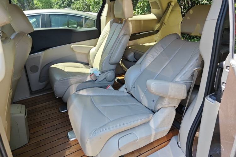 Used Buick GL8 2017 25S Prestige Version China V Standard Left Rear Seat
