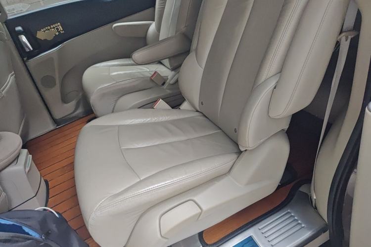 Used Buick GL8 2017 25S Luxury Version China V Standard Left Rear Seat
