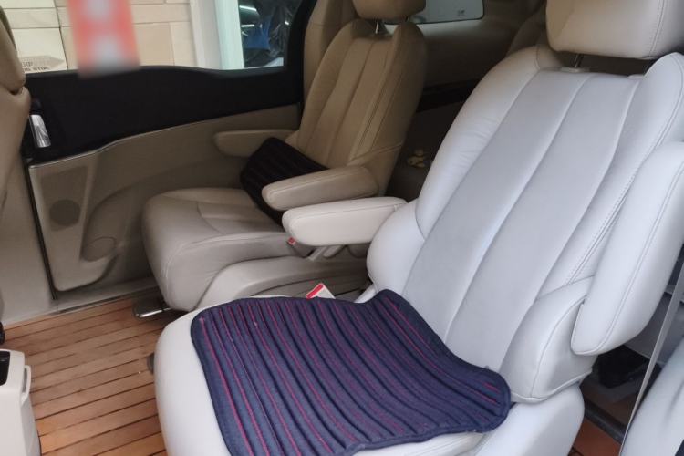 Used Buick GL8 2017 25S Luxury Version China V Standard Left Rear Seat