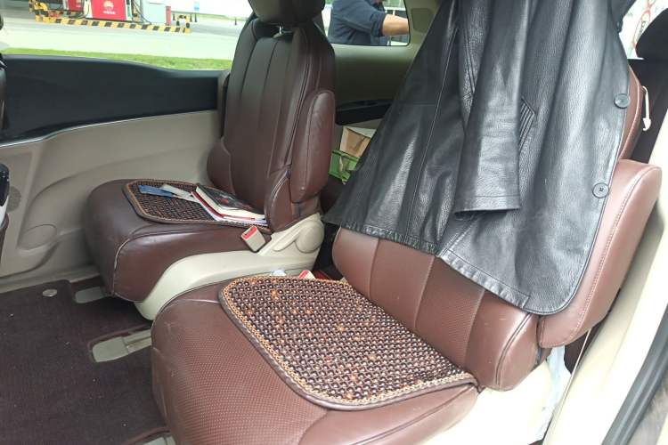 Used Buick GL8 2017 25S Luxury Version China V Standard Left Rear Seat