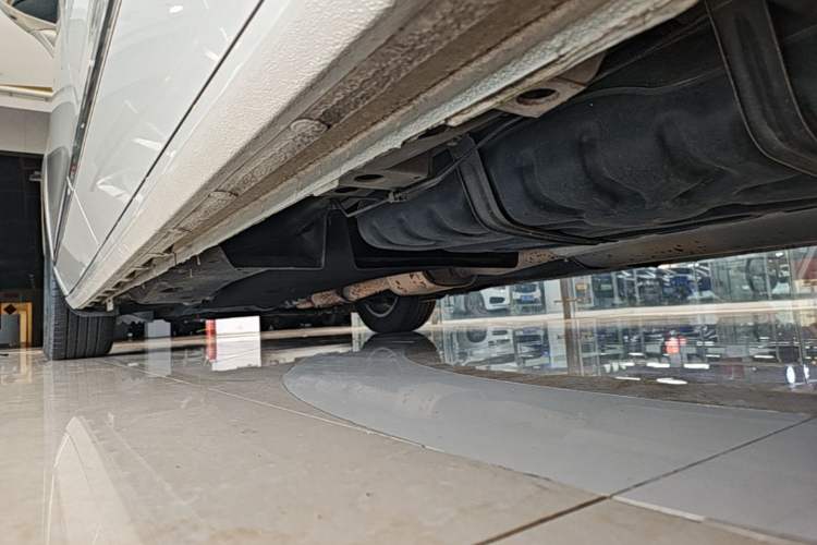 Used Buick GL8 2017 ES 28T Comfort Model China V Standard Left Side Sill