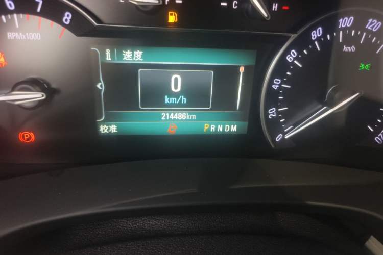 Used Buick GL8 2017 ES 28T Comfort Model China V Standard Odometer Close Up
