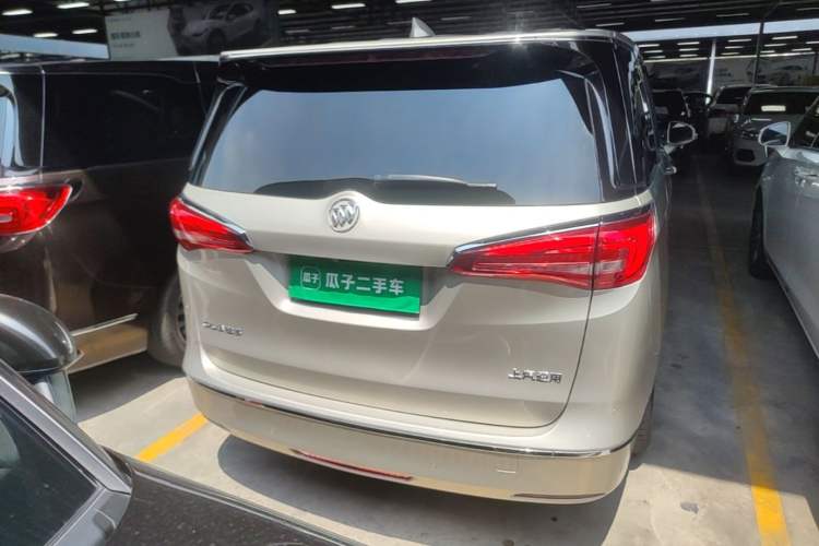 Used Buick GL8 2017 ES 28T Luxury Model China V Standard Rear