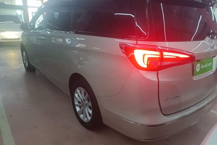 Used Buick GL8 2017 ES 28T Comfort Model China V Standard Rear Left 45 Deg
