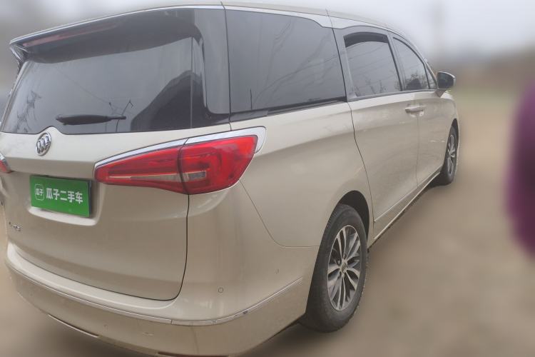 Used Buick GL8 2017 ES 28T Flagship Model China V Standard Rear Right 45 Deg