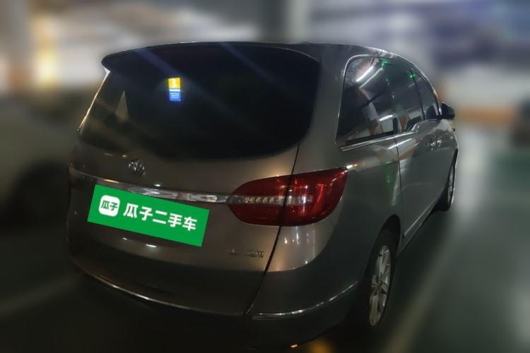 Used Buick GL8 2017 25S Prestige Version China V Standard Rear Right 45 Deg