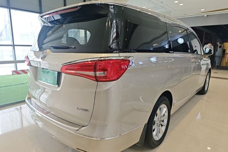 Used Buick GL8 2017 ES 28T Comfort Model China V Standard Rear Right 45 Deg