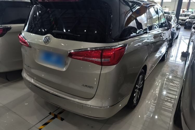 Used Buick GL8 2017 ES 28T Luxury Model China V Standard Rear Right 45 Deg