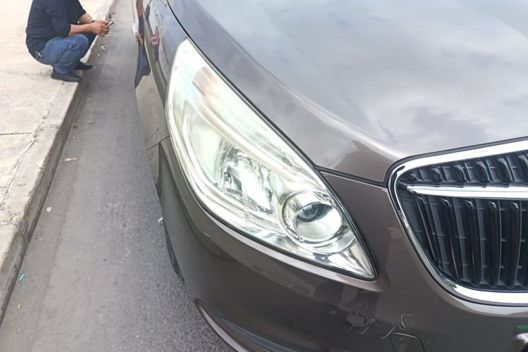 Used Buick GL8 2017 25S Luxury Version China V Standard Right Front Headlight