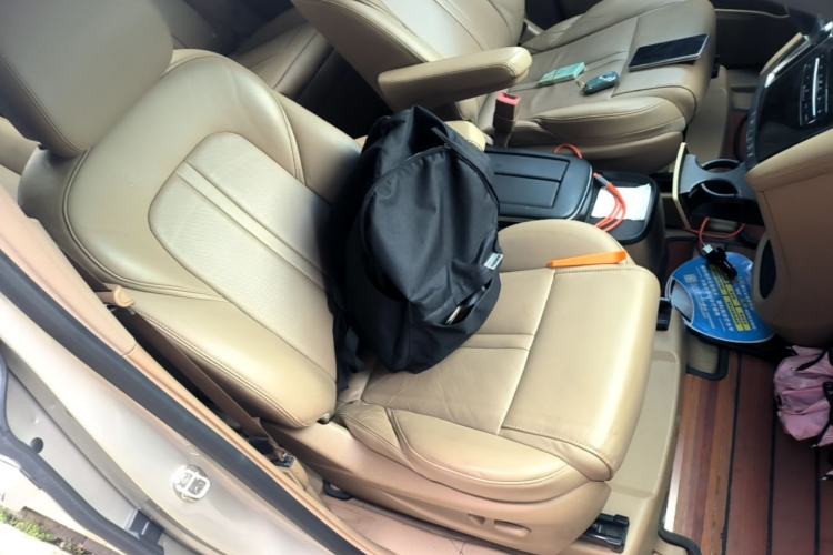 Used Buick GL8 2017 ES 28T Luxury Model China V Standard Right Front Seat