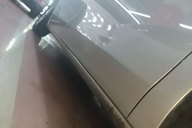 Used Buick GL8 2017 ES 28T Comfort Model China V Standard Right Side Sill