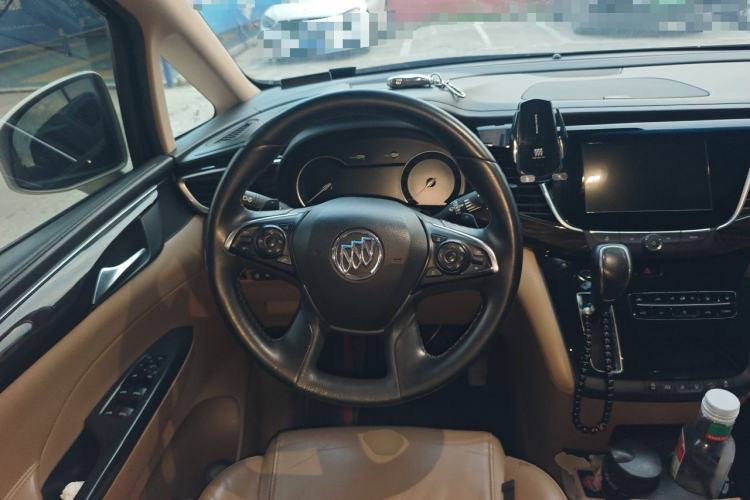 Used Buick GL8 2017 ES 28T Flagship Model China V Standard Steering Wheel