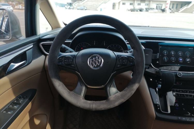Used Buick GL8 2017 ES 28T Luxury Model China V Standard Steering Wheel