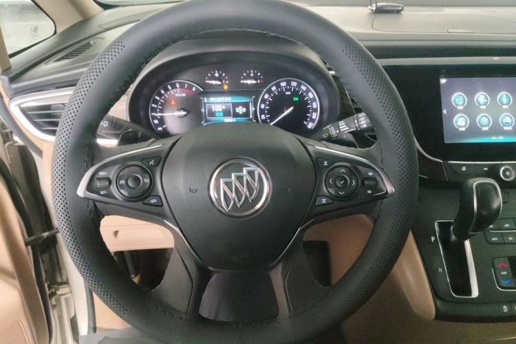Used Buick GL8 2017 ES 28T Premium Version China V Standard Steering Wheel