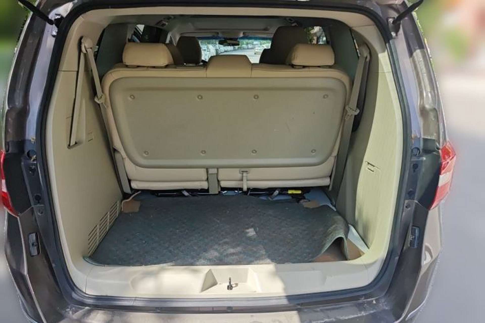 Used Buick GL8 2017 25S Comfort Version China V Standard Trunk