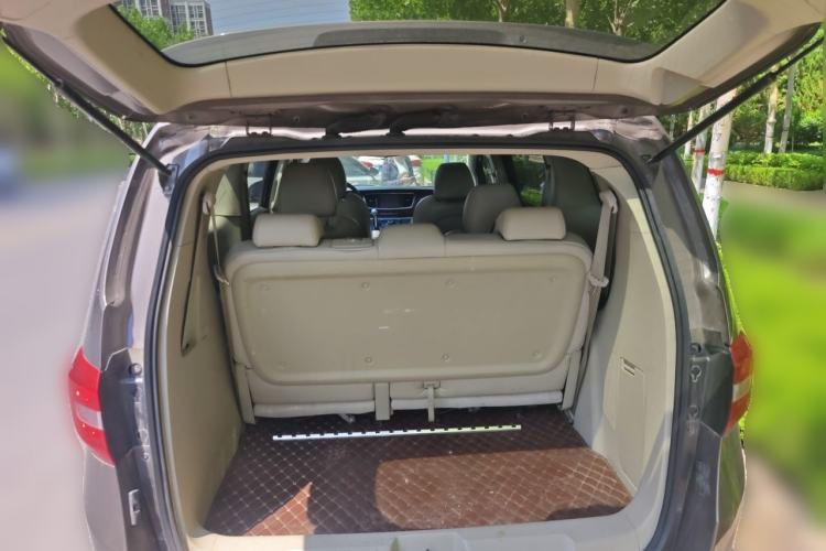 Used Buick GL8 2017 25S Luxury Version China V Standard Trunk
