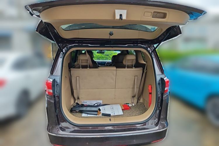 Used Buick GL8 2017 ES 28T Luxury Model China V Standard Trunk