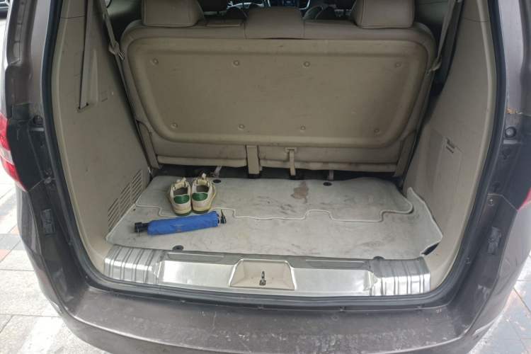 Used Buick GL8 2017 25S Comfort Version China V Standard Trunk