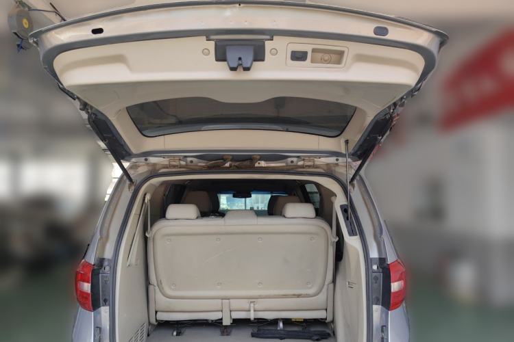 Used Buick GL8 2017 25S Prestige Version China V Standard Trunk