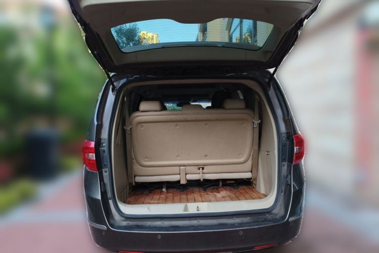 Used Buick GL8 2017 25S Luxury Version China V Standard Trunk