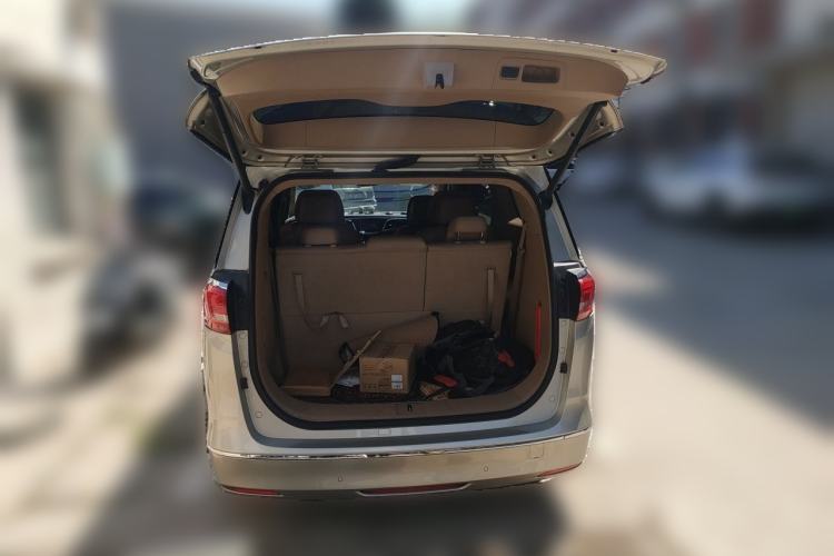 Used Buick GL8 2017 ES 28T Flagship Model China V Standard Trunk